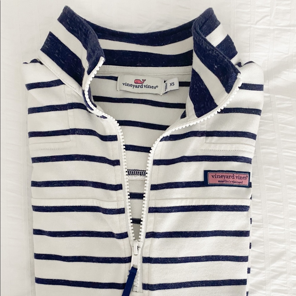 Vineyard vines pullover